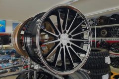 LC-P12-silber-schwarz-chrom-scaled