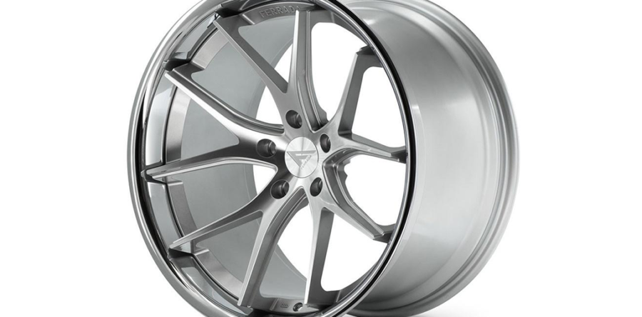 Ferrada FR2 Poliert/Chrom