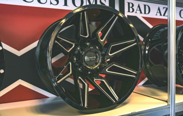 LC-OF11 12×20 5×139.7 / 6×139.7  ET -44 Preis pro Stück: 699,00€