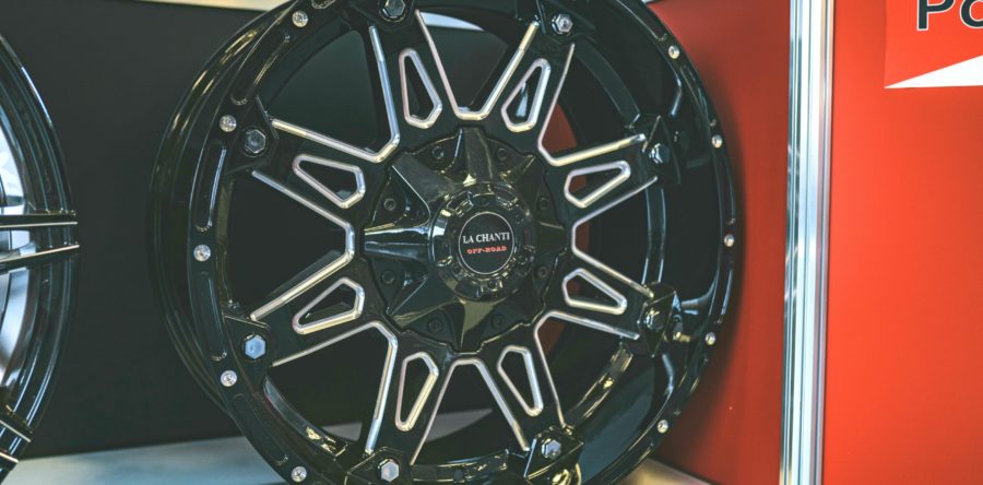 LC-OF1 9×20 6×139.7 / 6×135 ET 0 Preis pro Stück: 499,00€