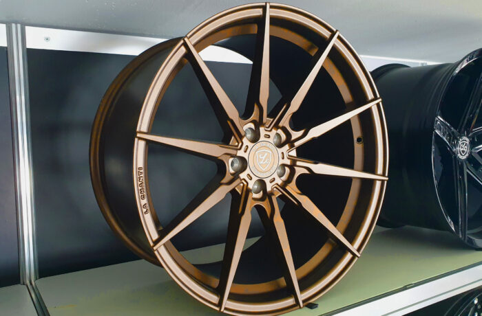 P11 bronze 9×21, 10.5×21, 5×112 / 5×114.3/ 5×115/ 5×120  Preis pro Stück: ab 649,00€