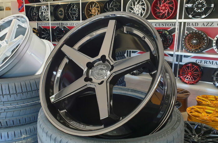 P13 schwarz 9×20, 10.5×20, 5×112 / 5×114.3/ 5×115/ 5×120  Preis pro Stück: ab 599,00€