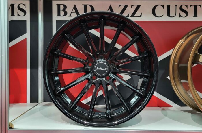 LCP12 schwarz 9×20/10.5×20 5×112/5×114.3/5×120 Preis pro Stück: 549,99€/699,00€ 9×22/10.5×22 5×112/5×115 Preis pro Stück: 649,00€/749,00€ 2