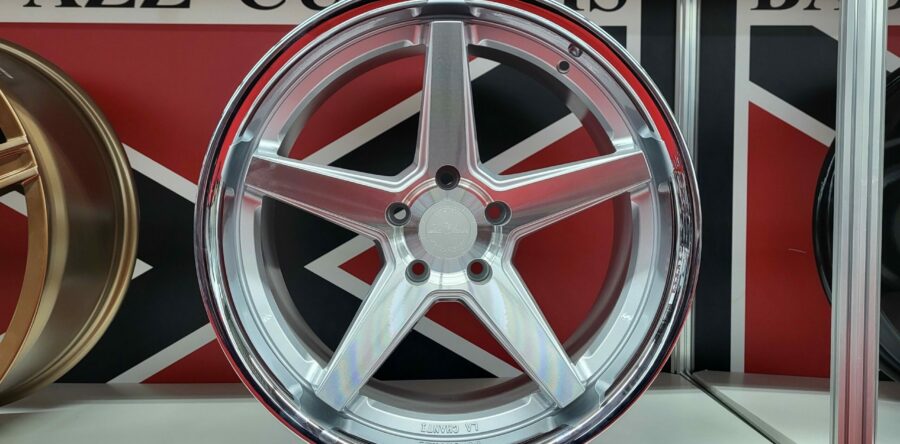 LCP13 silber chrom 9×20/10.5×20 5×112/5×114.3/5×120 Preis pro Stück: 599,00€/699,00€ 2