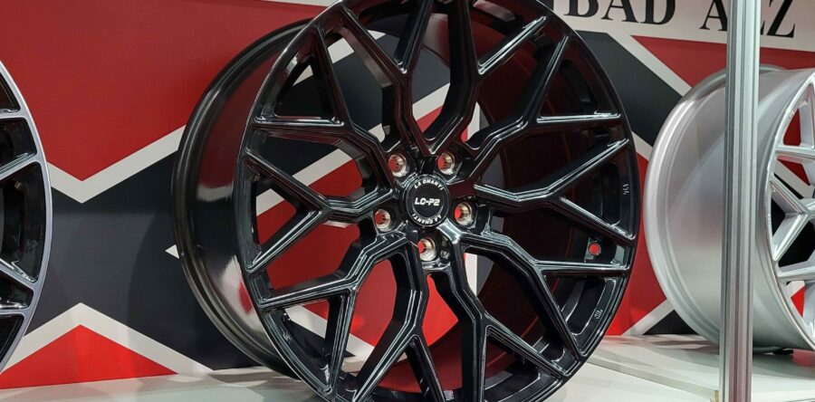 LCP2 schwarz 9×20/10×20/11×20, 5×112/5×114.3/5×120 Preis pro Stück: 549,99€/649,00€/749,00€ 1