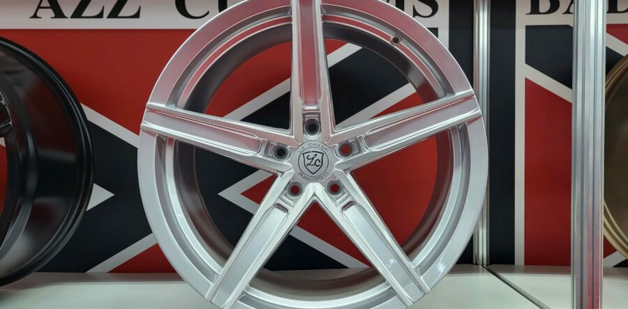 LCP8 silber 9×20/10×20/10.5×20/11×20, 5×112/5×114.3/5×115/5×120 Preis pro Stück: 549,99€/649,00€/649,00€/749,00€ 2