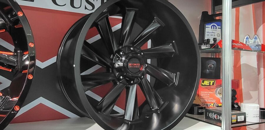 OF10 12×22 schwarz matt 1