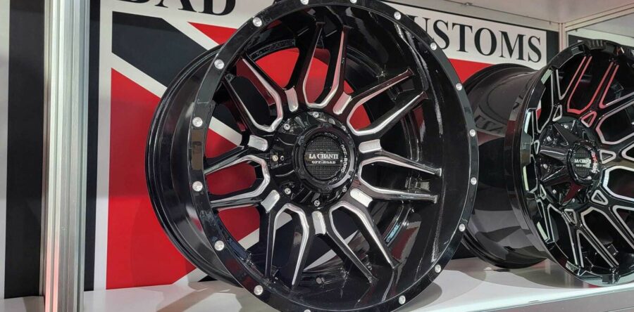 OF13 12×20 schwarz silber 1