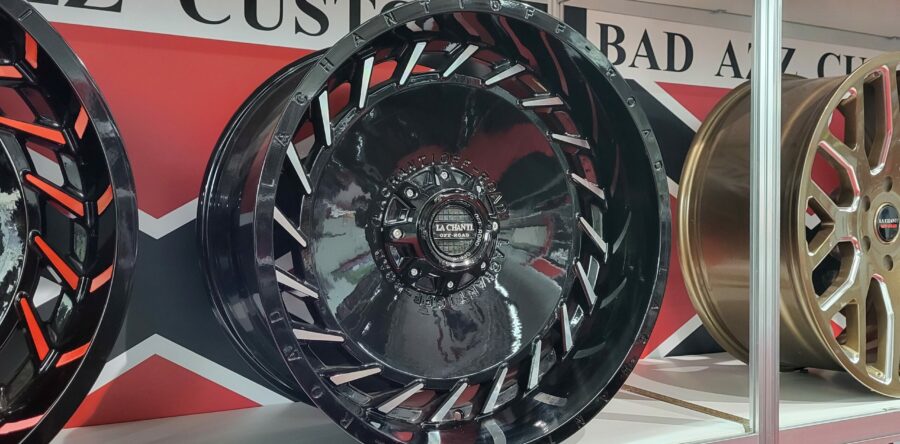 OF15 12×22 schwarz silber 1