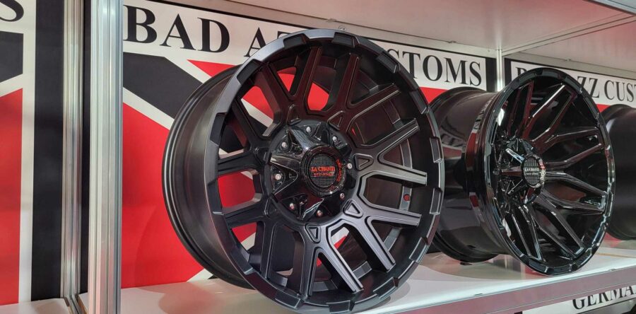 OF2 10×20 schwarz matt 1