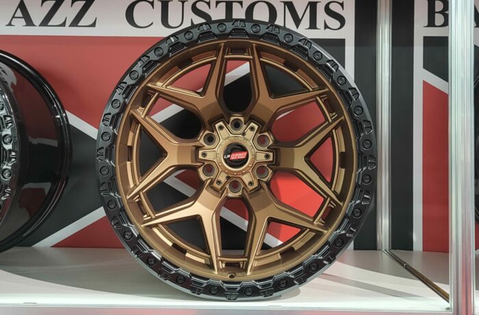 OF37 12×20 schwarz bronze 2