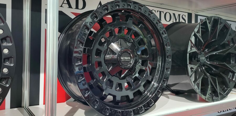 OF6 10×22 schwarz glanz 1