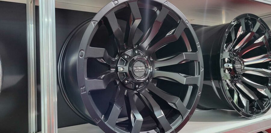 OF7 12×22 schwarz matt 1